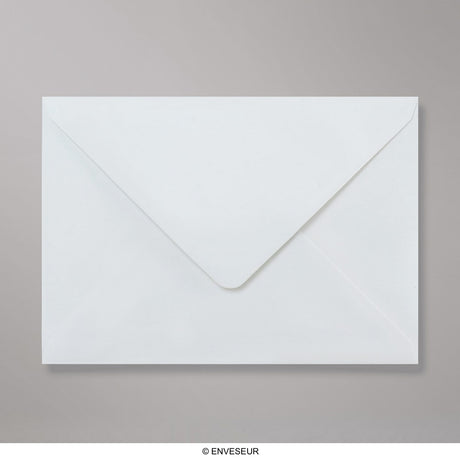V-flap envelopes